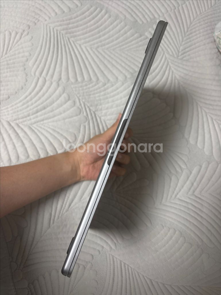 (배터리성능100%) 맥북에어m2 스페이스그레이 신품급--4