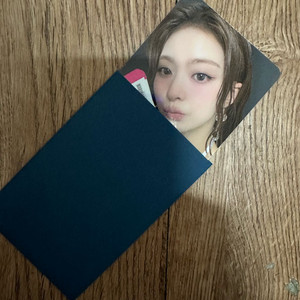 [판매] 프로미스나인 이나경 카페 팝업 포토카드