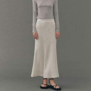 어그스트 mermaid long skirt (ivory
