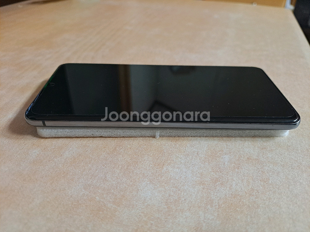 갤럭시 A퀀텀2 128g--7