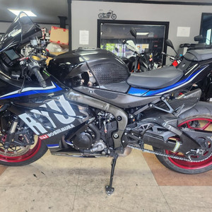 gsx-r1000 17년식 알천이 싹수리하고 보냅니다.