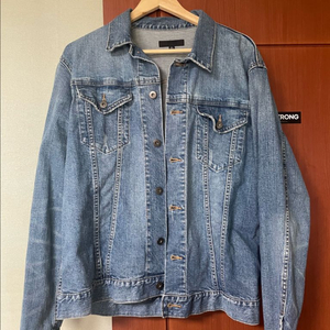 유니클로 데님 트러커 자켓 XL