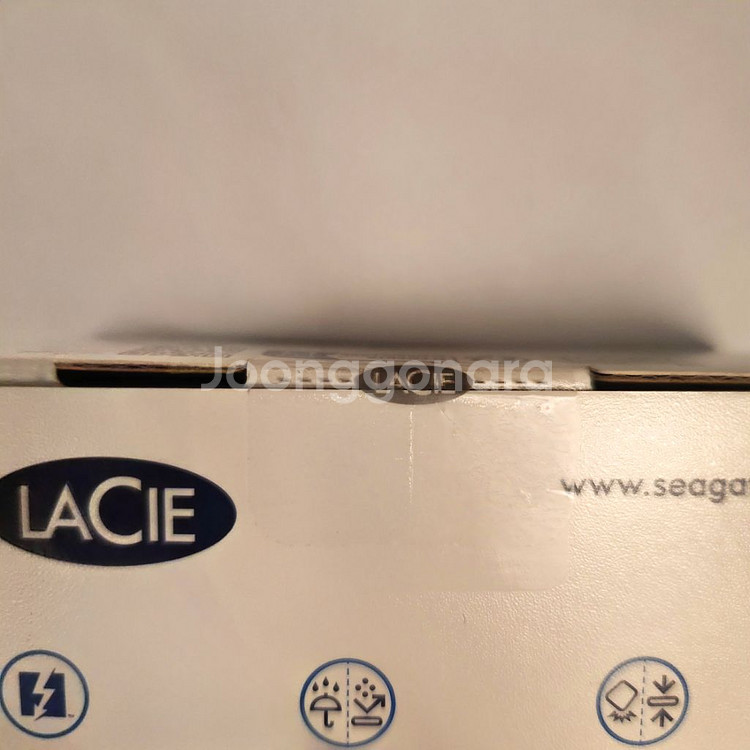 Lacie SSD Pro5 신품 (2TB, 썬더볼트5)--1