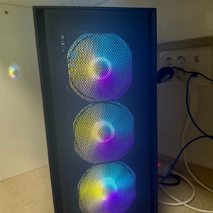 개인판매 라이젠 5600 rx6600 램 16gb