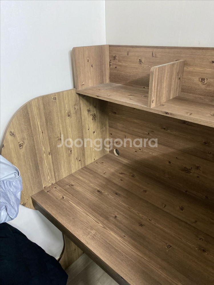 1인 독서실 책상--0