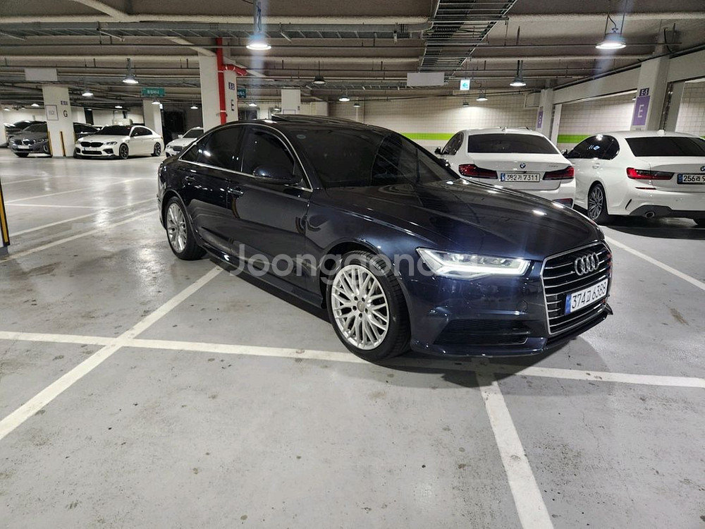 A6 아우디 35TDI 프리미엄 18년 106,000k--0