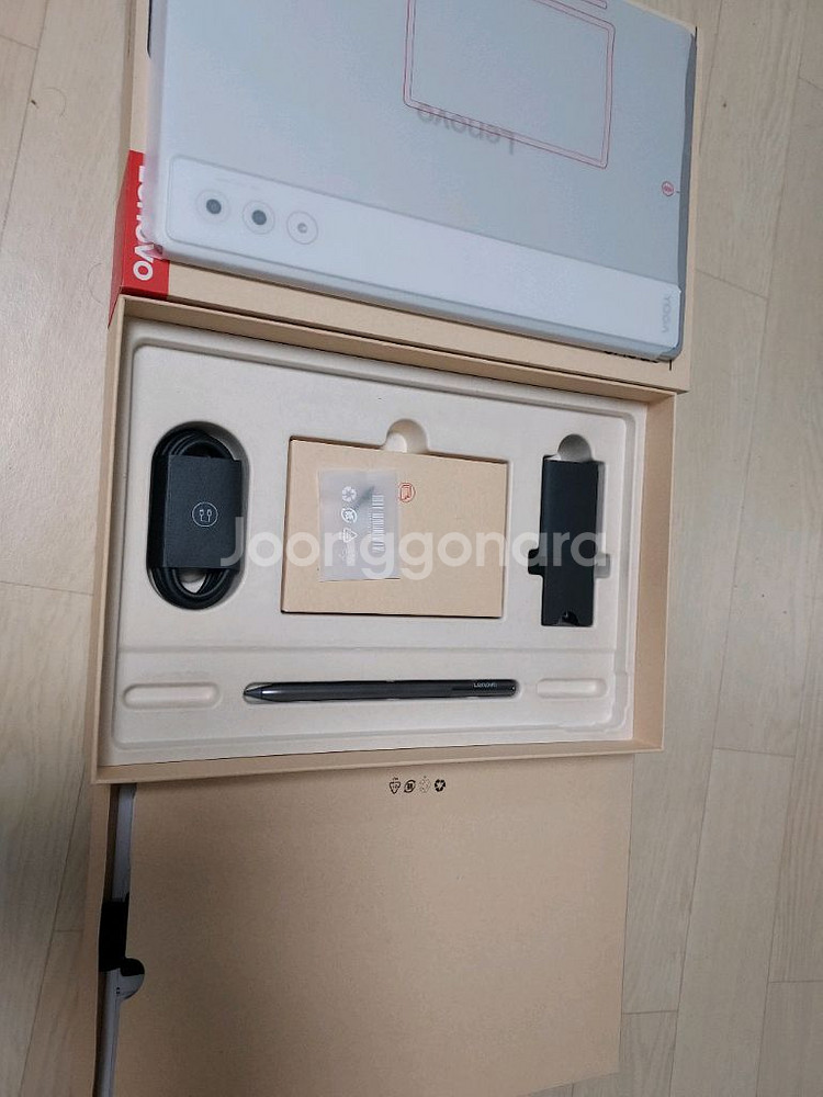 레노버 Yoga Tap plus ai--1