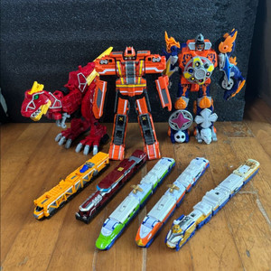 트레인포스 다이노포스 볼케이노킹 디젤킹 크레인킹 사파리