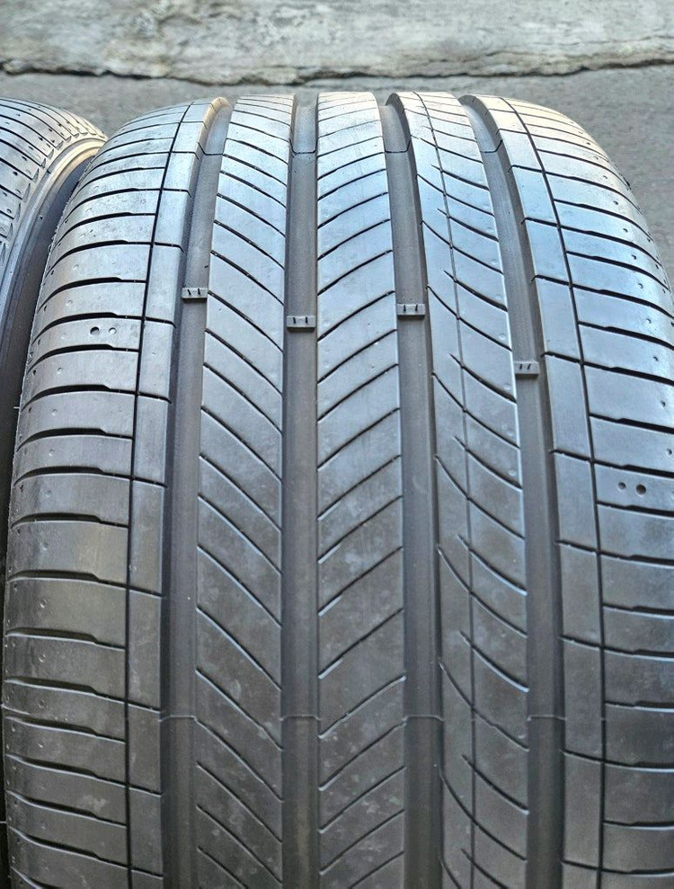 2554519 255 45 19 벤투스 S2AS 타이어--1