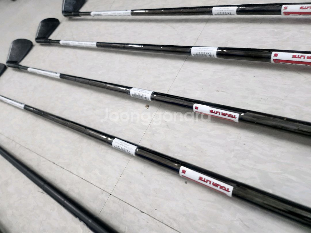 테일러메이드 p-790 블랙한정판 아이언세트--3