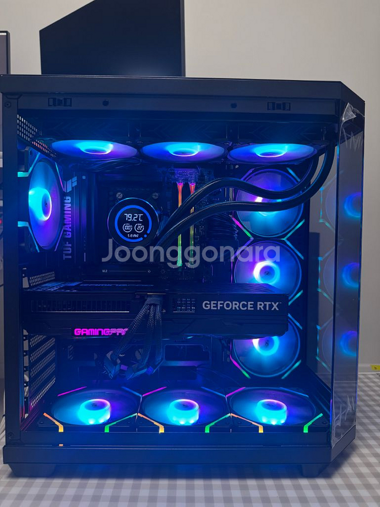 Ryzen 7 9800X3D + RTX 5080--0