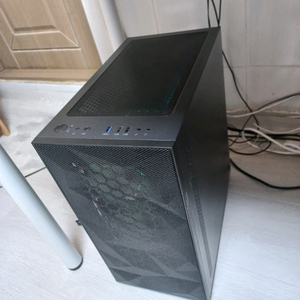 라이젠7600x 4070s 32gb 1tb 데스크탑