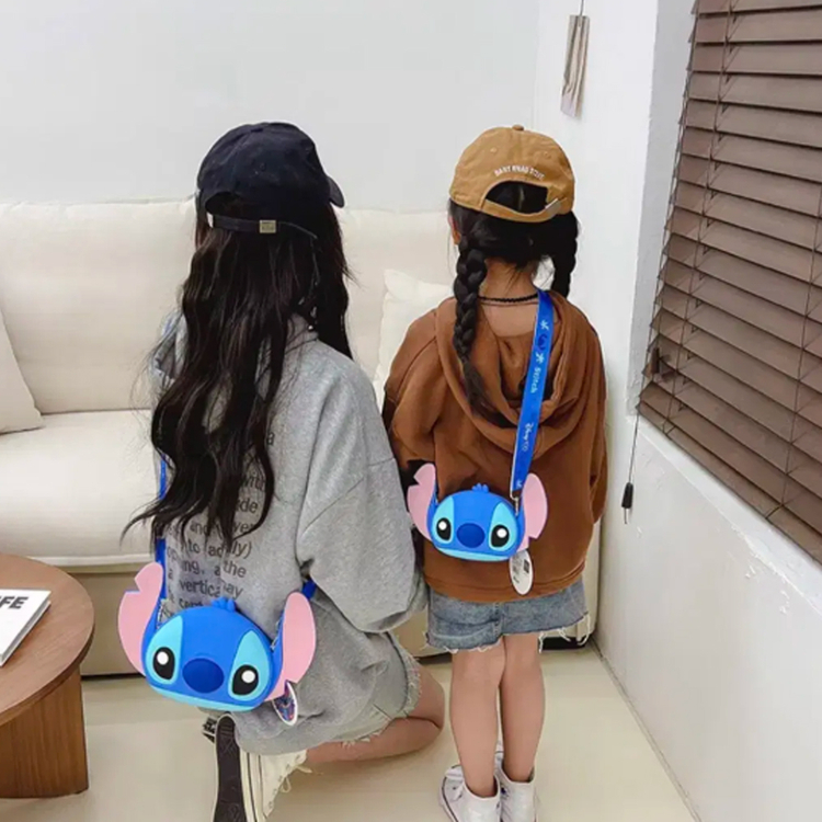 새제품) 디즈니 스티치 캐릭터 가방 대 ,소 사이즈--0