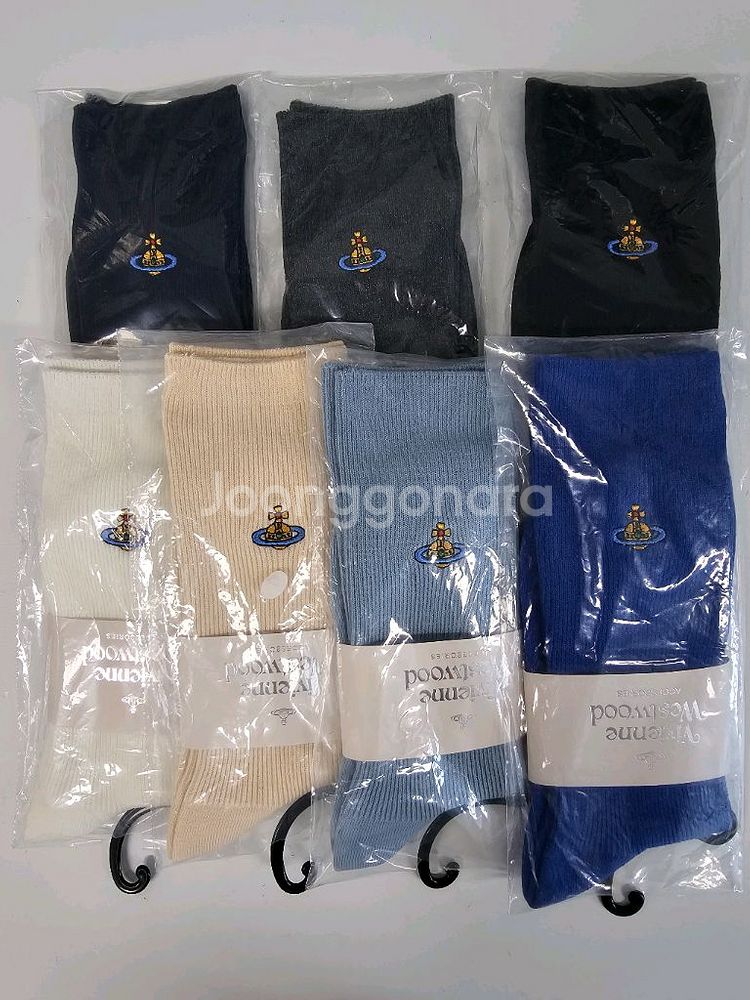 비비안웨스트우드 양말 새상품 택포 급처--0