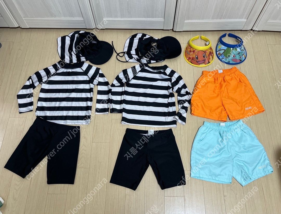 쌍둥이 수영복 (래쉬가드) + 포켓몬 썬캡--0