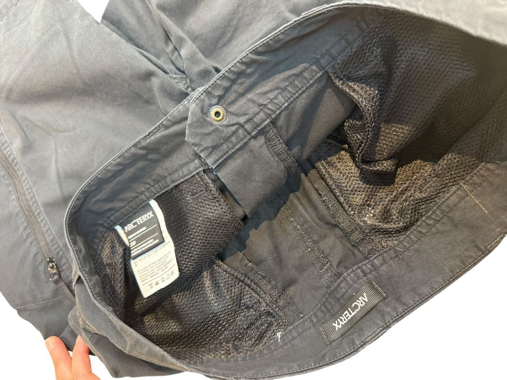 아크테릭스반바지남성 허리30스토우쇼츠9.5 단종모델 이미지