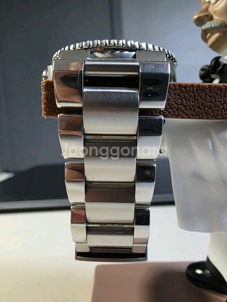 오리스 애커스 데이트 43.5mm 검판--3