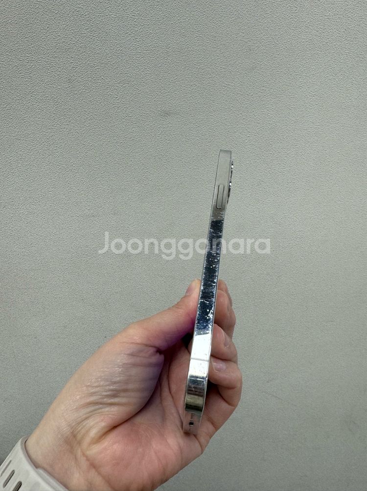 (부산중고폰)아이폰12프로 실버 256기가 판매해요--2