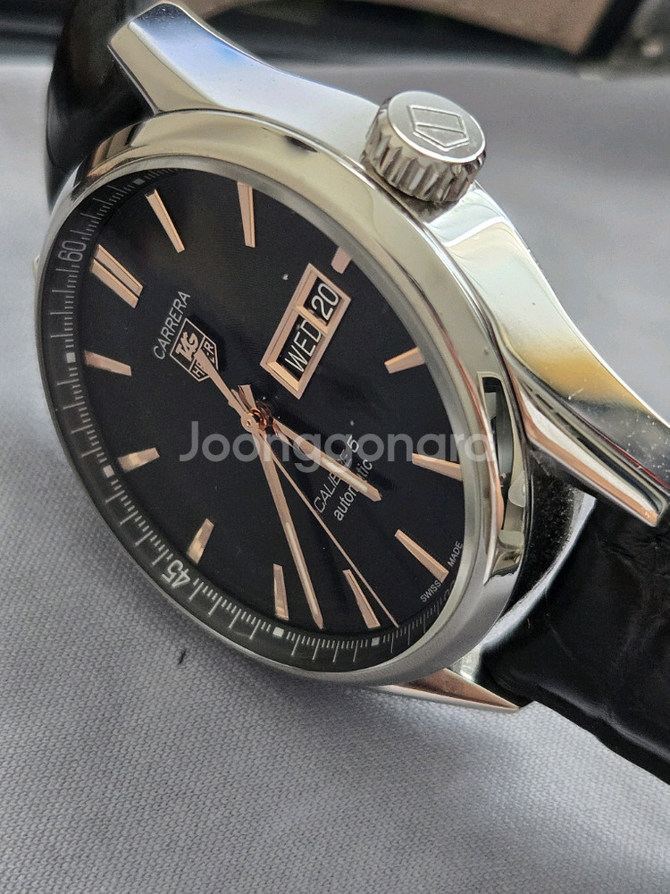 태그호이어 카레라 데이데이트 로즈골드 41mm--5