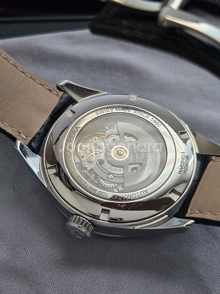 태그호이어 카레라 데이데이트 로즈골드 41mm--3