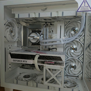 7800x3d 4070ti 본체 팔아요