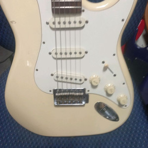 타기마 일렉기타