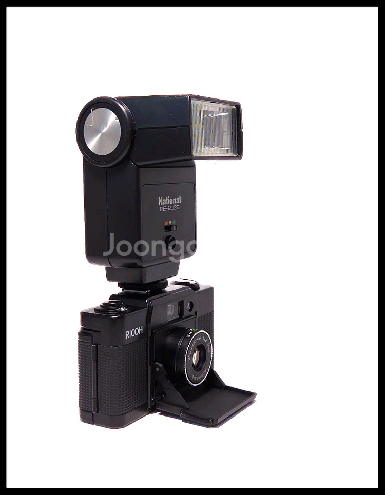 RICOH FF-1. 미니 필카.후레쉬 포함--5