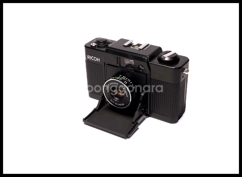 RICOH FF-1. 미니 필카.후레쉬 포함--4