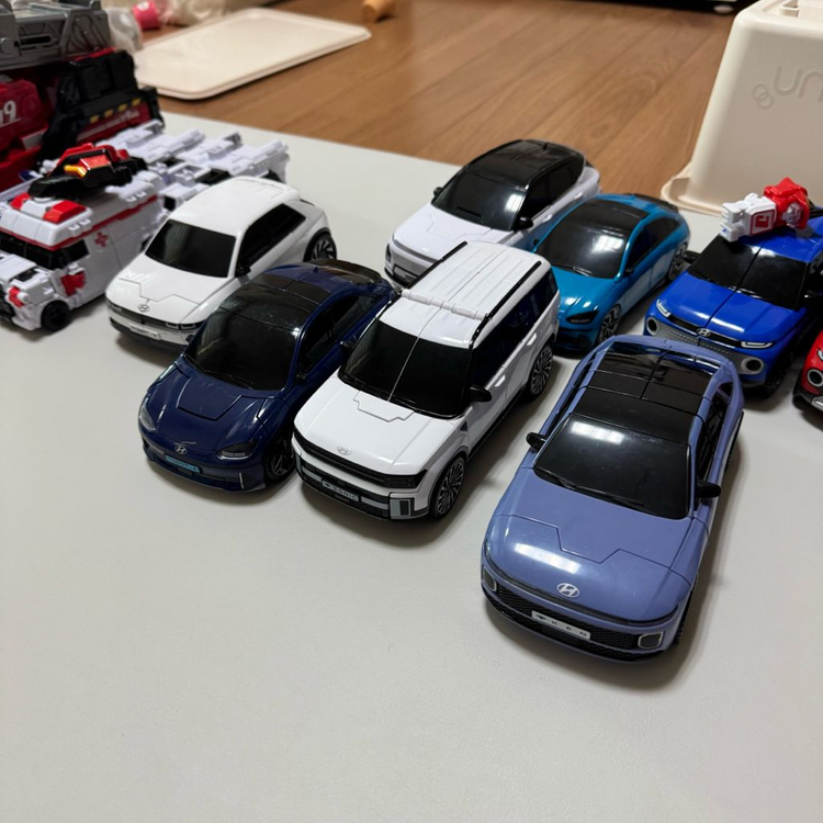 또봇 장난감 일괄 이미지