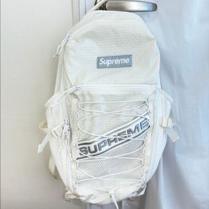 슈프림 백팩 화이트 정품 supreme backpack