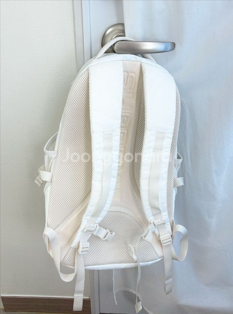 슈프림 백팩 화이트 정품 supreme backpack--1