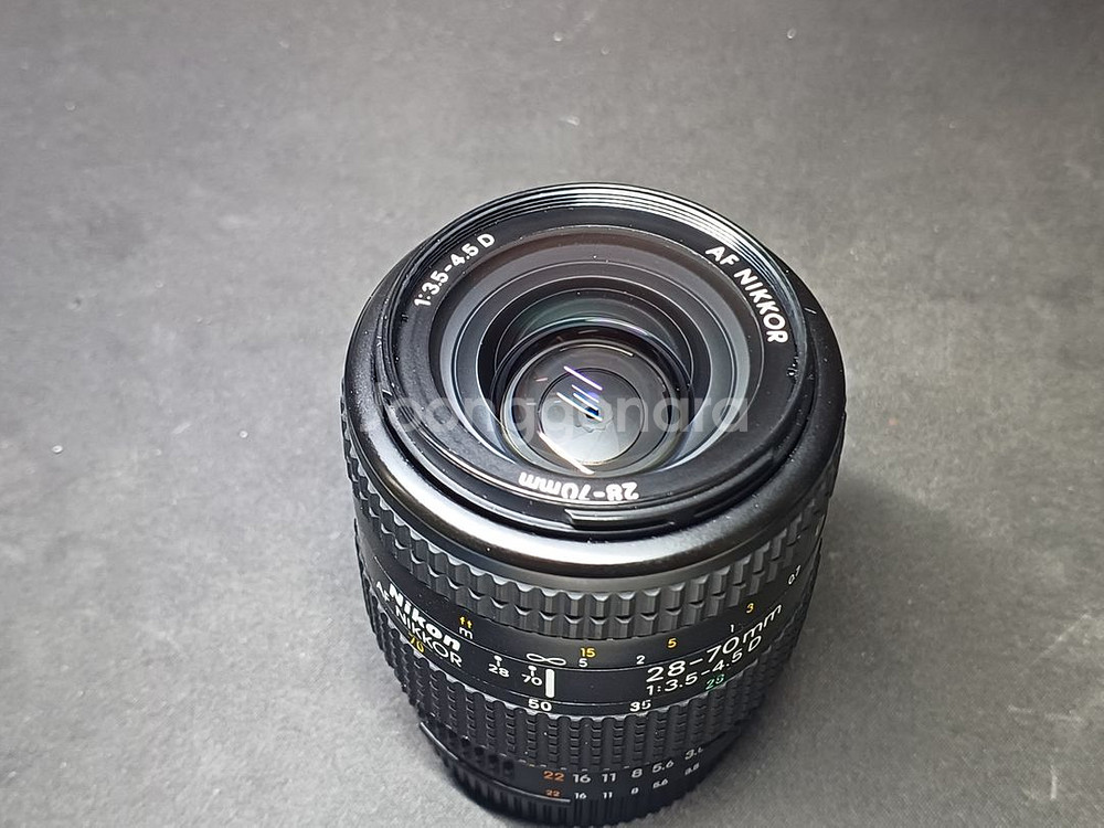 D750 니콘 + 28-70mm af 렌즈 + 카메라--6