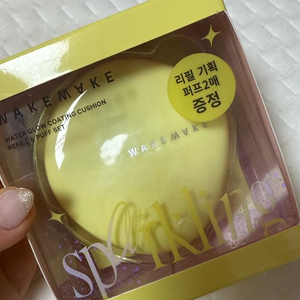 웨이크메이크 글로우코팅쿠션 19호 포슬린