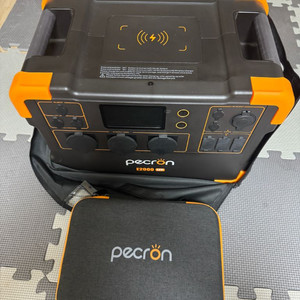 페크론 E2000 MAX 파워뱅크