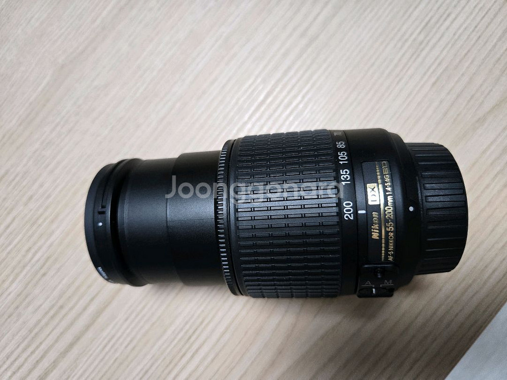 니콘 AF-S DX 55-200mm 렌즈--1