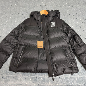 xs) 버버리 패딩(여자 44)