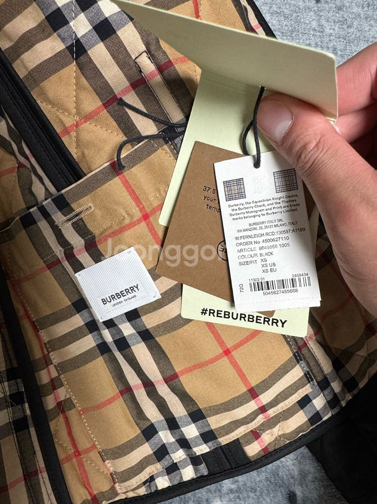 xs)버버리 경량 패딩(44사이즈)--1