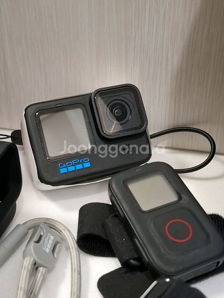 고프로 히어로 11 + 정품악세사리들--2