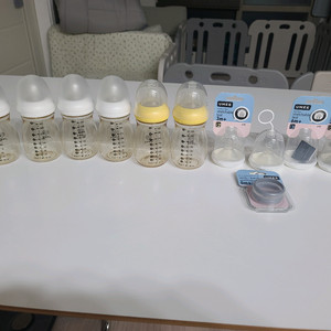 유미 젖병 260ml 6개 젖꼭지 포함(1~3단계)