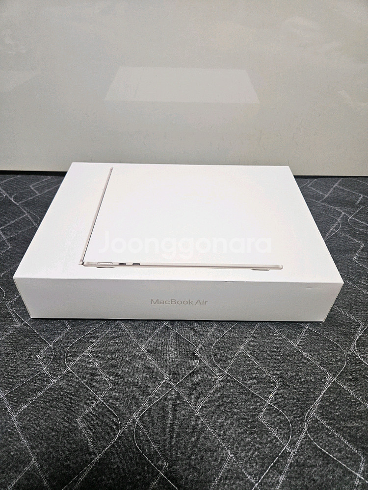 맥북 에어 M2 8GB 512GB--2