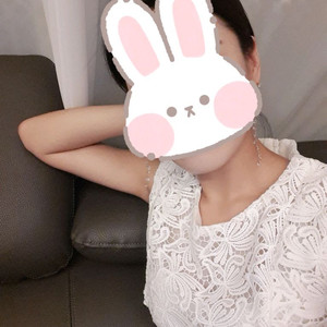 플레어레이스블라우스