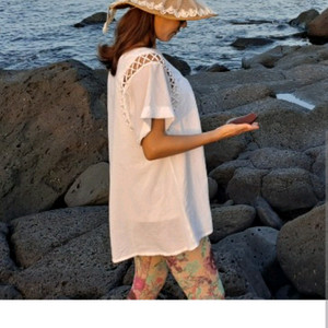 박시한블라우스