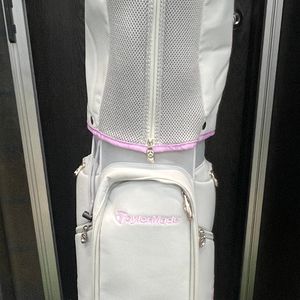 테일러메이드 벤츠 스탠드백 정품 팝니다