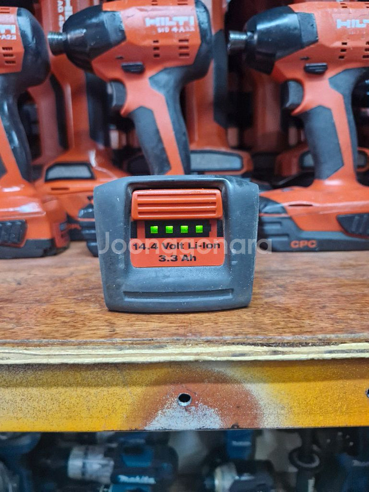 [정품]힐티배터리14.4V 3.3AH 귀한배터리--5