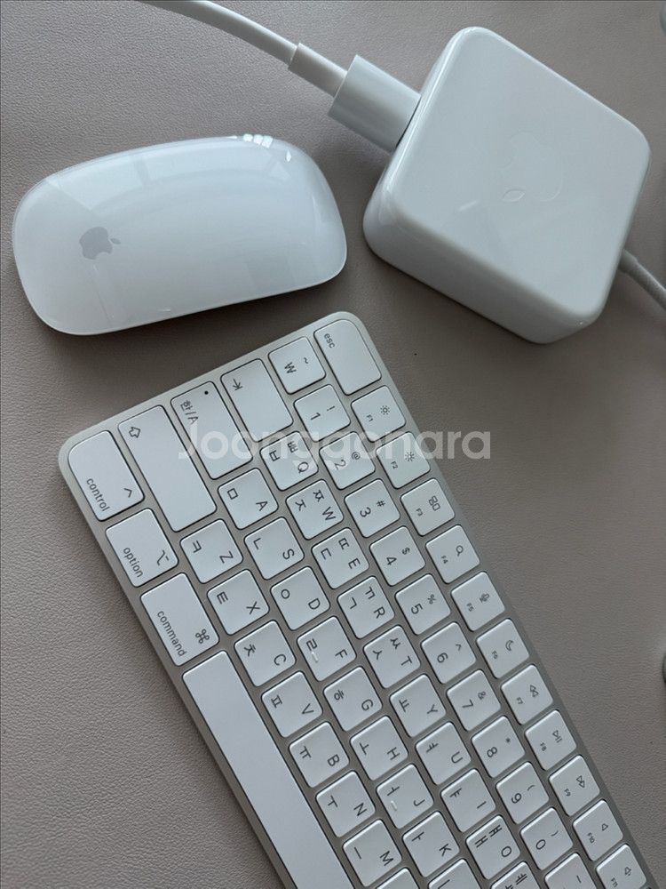 애플 아이맥 m1 24인치 실버 16gb 1tb s급--2