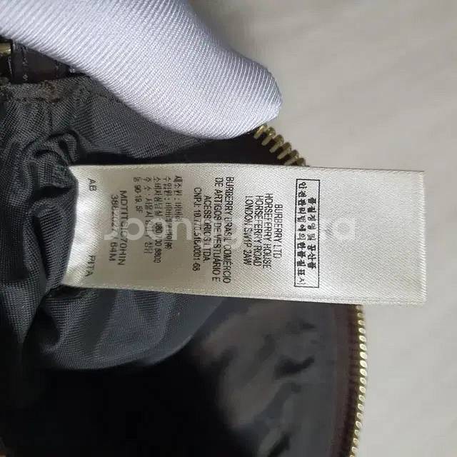 버버리 클라라 헤이마켓 위슬렛--2