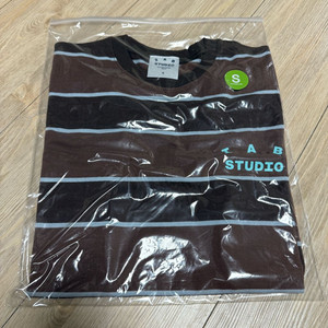 s) 새상품 아이앱 스튜디오 스트라이프 티셔츠 브라운