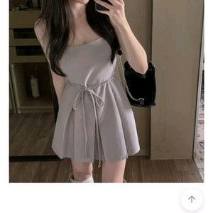 [새상품] 히니크 민소매 레이어드 원피스