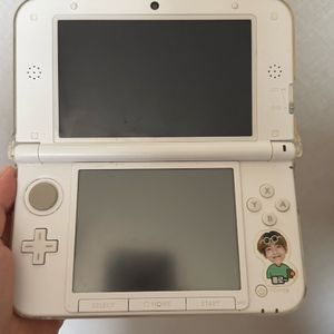 닌텐도 3DS XL 화이트