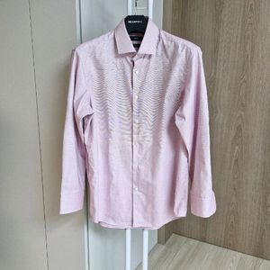 휴고보스 긴팔셔츠/레귤러핏42A/국내105